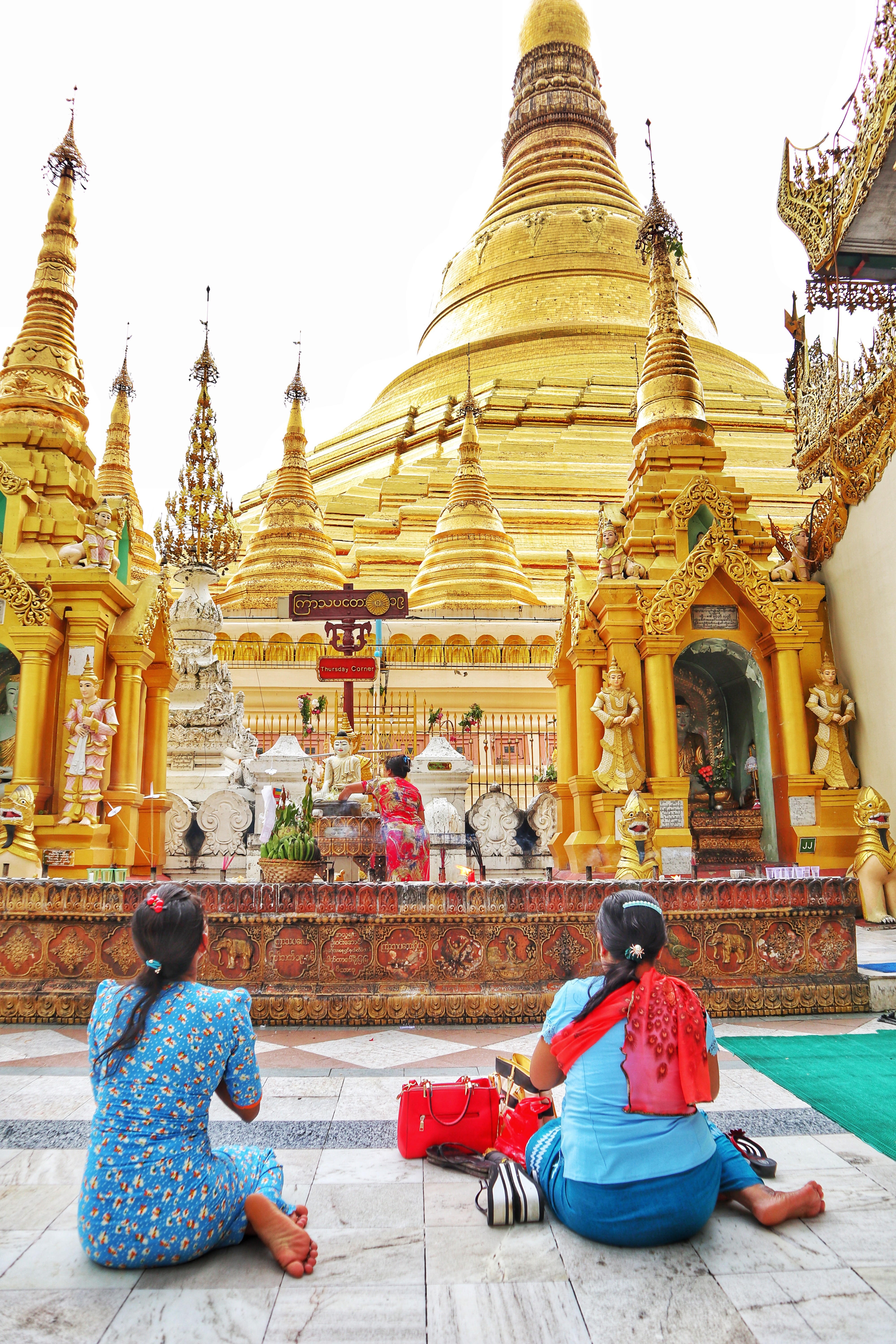 4 - The Golden Pagoda - S H W E D A G O N Pagoda, Myanmar